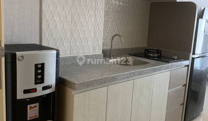 Apartement Amor Pakuwon City 1 BR Furnished Baru 1