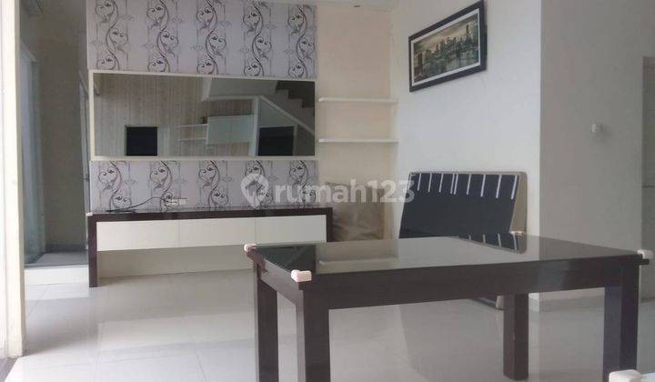  Rumah Semi Furnished Bagus HGB - Hak Guna Bangun di San Diego Pakuwon City , Kalisari 2