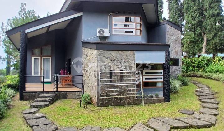 DIJUAL VILLA CLUB BUNGA BATU - HOOK - FURNISHED