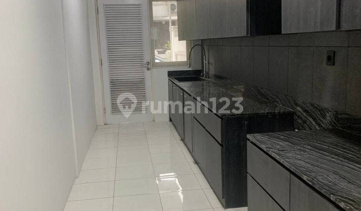 DIJUAL RUMAH TAMAN PUSPA RAYA CITRALAND - SEMI FURNISHED 2