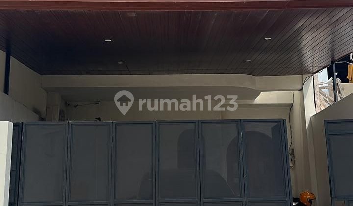 DIJUAL RUMAH MOJOARUM