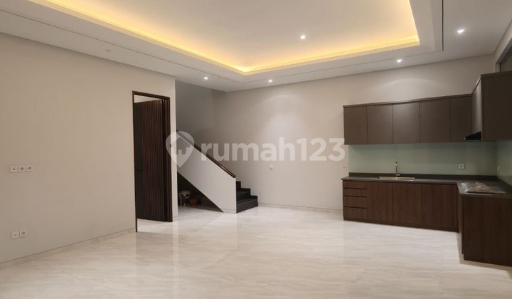 FOR SALE MANYAR INDAH HOUSE - BRAND NEW - HOOK 2