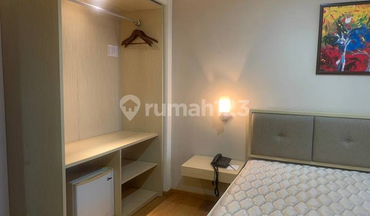 DISEWAKAN APARTEMEN GUNAWANGSA MANYAR TOWER A LANTAI 18 - FULL FURNISHED 2
