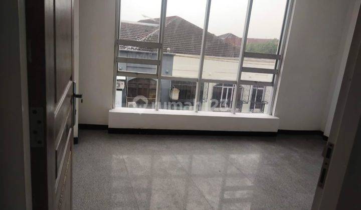  Ruko di Mulyosari 228 m² Unfurnished HGB - Hak Guna Bangun 2