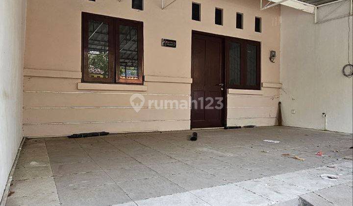  Rumah Unfurnished Bagus SHM - Sertifikat Hak Milik di Bukit Palma , Citraland 2