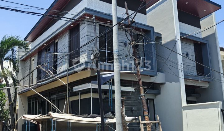 DIJUAL RUMAH JALAN MANYAR - JALAN UTAMA - BARU GRESS - HOOK 2