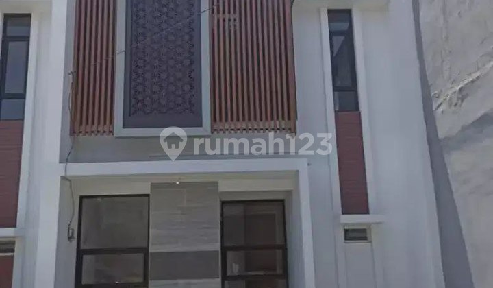 DIJUAL RUMAH ROYAL PAKA GUNUNGANYAR