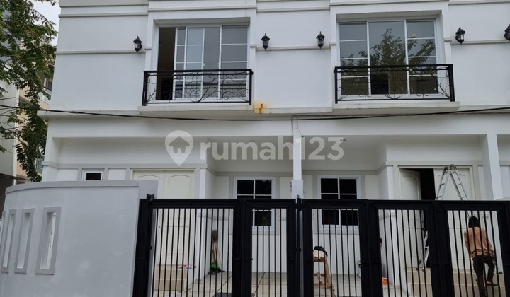Dijual Rumah Baru 3,5 Lt di Pluit Karang Jelita ,Muara Karang Jakut 1