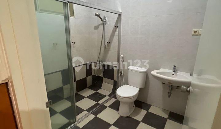 Dijual TownHouse Pantai Mutiara Pluit SHM 2