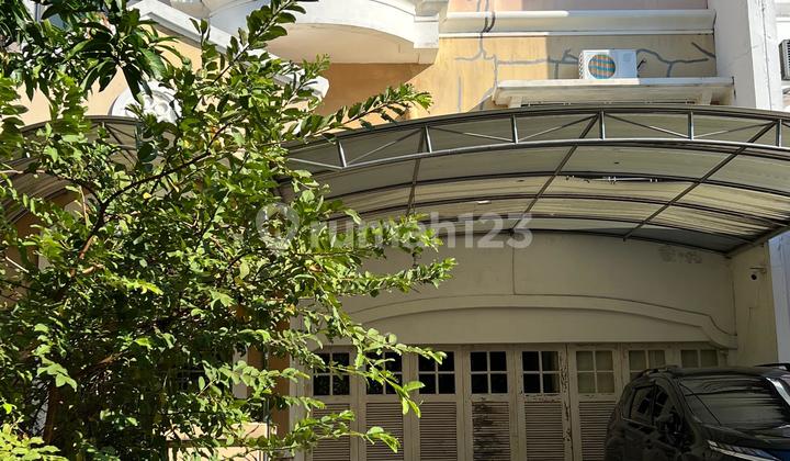 Dijual Rumah PIK Bukit Golf Mediterania Cendana Semi Furnish SHM Dijual Rumah PIK Bukit Golf Mediterania Cendana Semi Furnish SHM