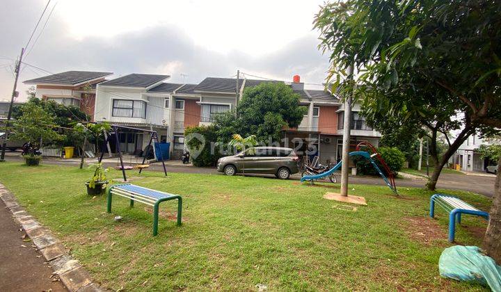 Rumah Modern Minimalis Kondisi Rapih Dalam Komplek di Cirendeu 2