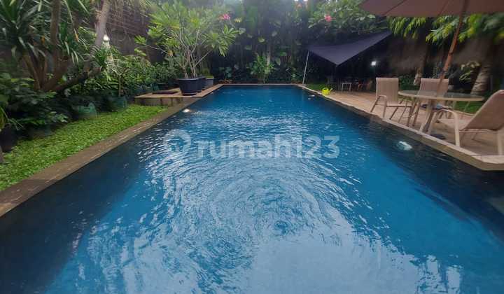 Rumah cantik di pinggir tol andara luas 563 posisi hook