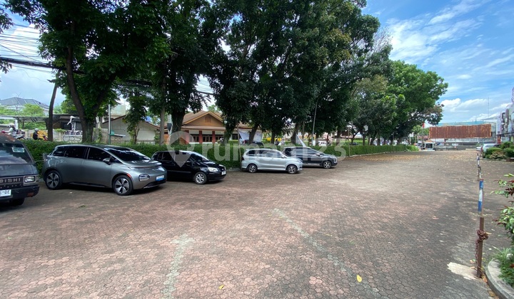 Attached Shop on Bogor Main Road Suitable for Business Location