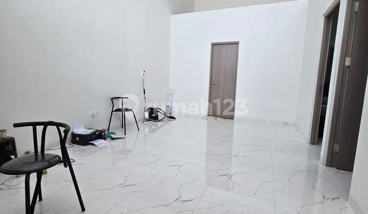 Rumah Bagus Siap Huni di Madukoro Regency Semarang Barat 2