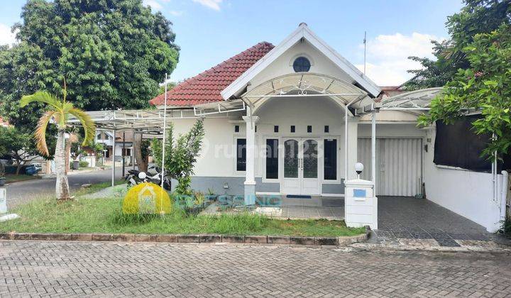 Rumah Strategis Hook Bagus Graha Estetika 1