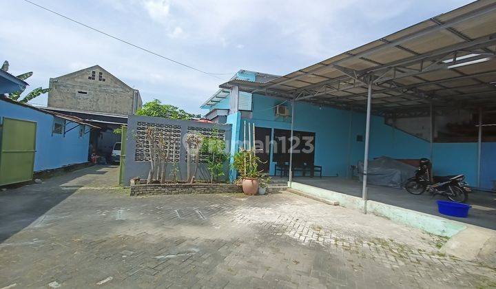 Rumah dijual cocok untuk usaha  1