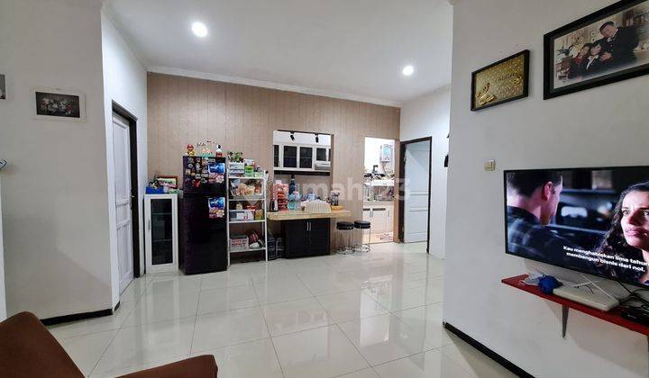 Rumah dijual asri di semarang timur  2