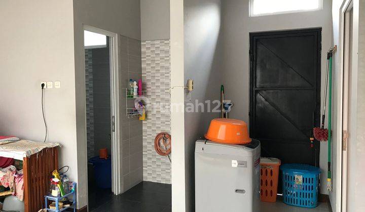 Rumah nyaman di di Jl. Kawi   4