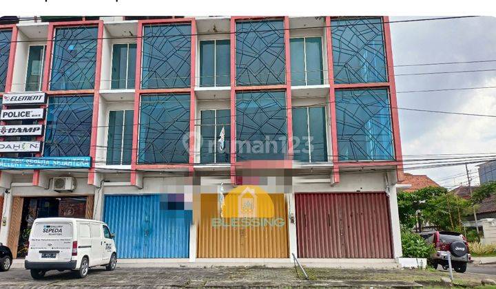 Ruko hook dijual di tengah kota cocok untuk kantor, cake,bank 1