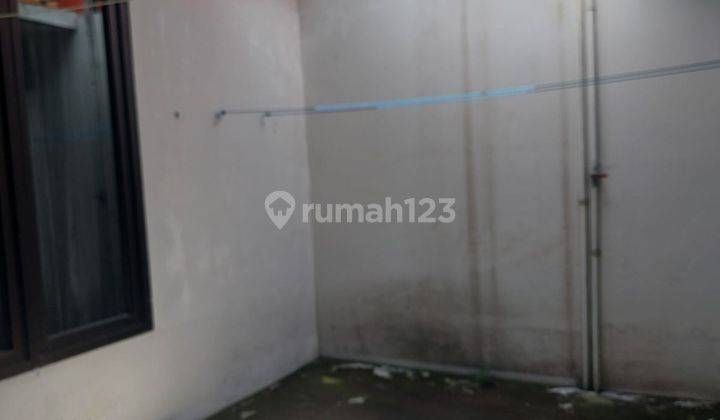 kan rumah dalam cluster Slamet Riyadi Semarang 9