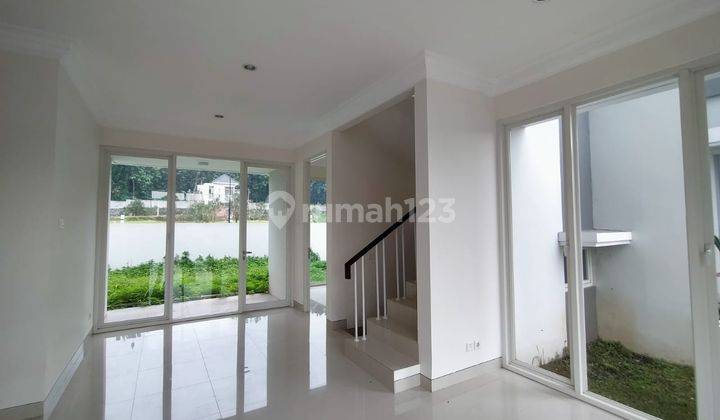 Dijual Rumah Minimalis Siap Pakai di Bsb , Victoria Valley 2