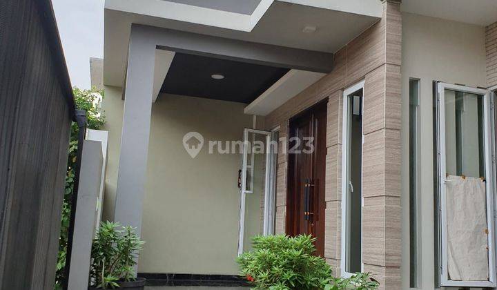 Rumah Bangunan Baru 2 Lantai Pondok Indraprasta Tengah Kota 2