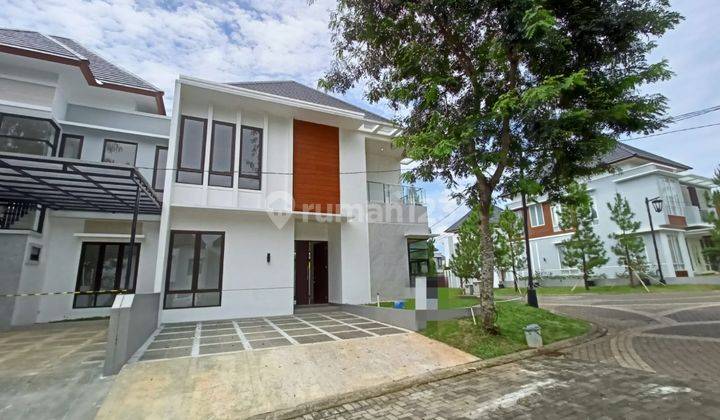 Dijual Rumah Baru Hook di Kedaton Bsb 1