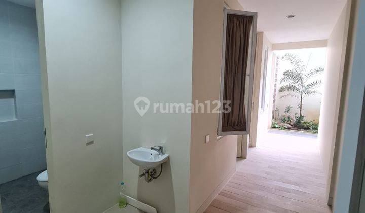 Dijual Rumah Full Furnish di Citragrand Boulevard 5