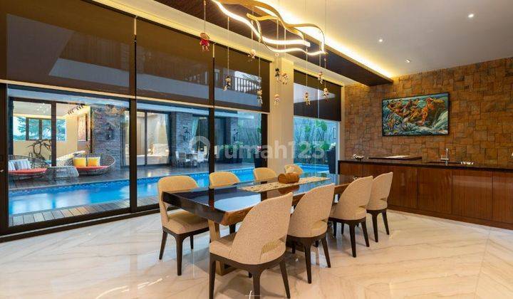 Rumah Mewah Elite Ekslusif Full Furnished di Griya Mas Papandayan 2