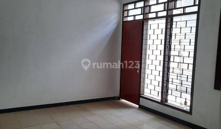 Dijual Rumah  hitung tanah di Semarang Indah 2