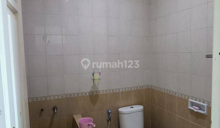 RUMAH SEMI FURNISHED TAMAN ADENIA GRAHA PADMA SEMARANG 2