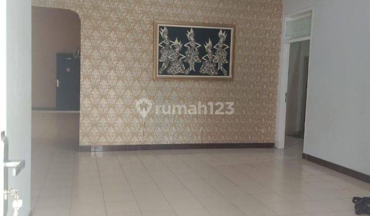 Rumah Semifurnished Dekat Gerbang Tol Gayamsari, Semarang Timur 2