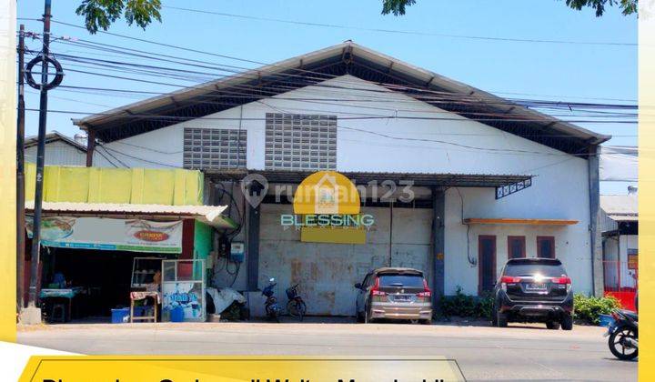 Gudang Bebas Banjir di Wolter Monginsidi Pedurungan