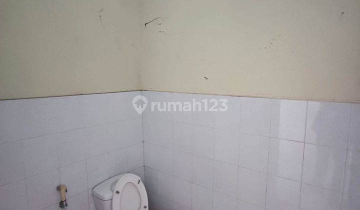 Rumah 2 Lantai Semi Furnished Di Puri Anjasmoro, Semarang Barat 2