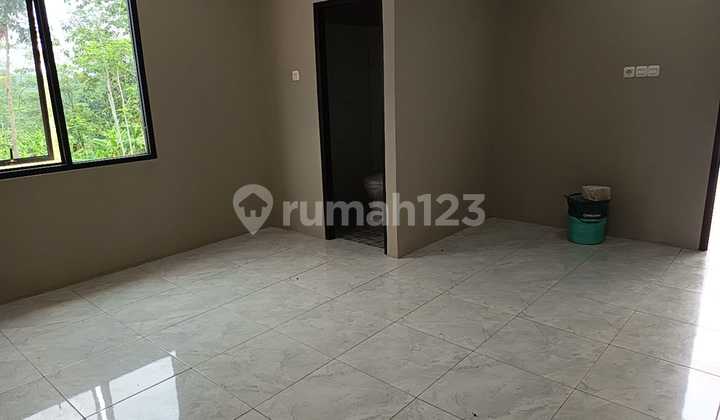 Gudang Dekat Kawasan Industri Gatsu Dan Bsb Di Jl.untung Suropati 2