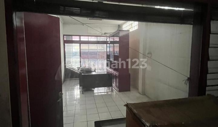 Commercial Building Ex Showroom on Dr. Cipto, Central Semarang 2