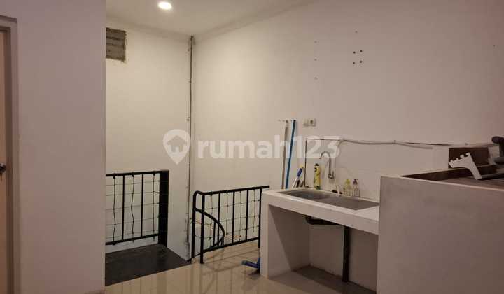 Ruko Bagus Cocok untuk Usaha di Sambiroto Tembalang 2