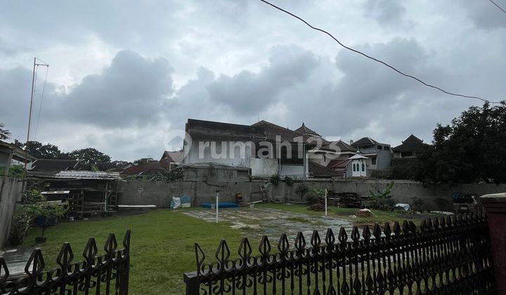 Tanah Luas Cocok untuk Tempat Tinggal di Jl. Semeru Gajahmungkur 2