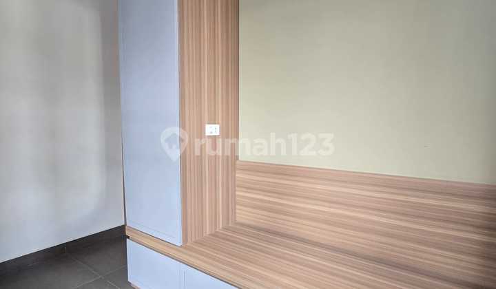 Good Ready-to-Occupy House in Candi Golf Tembalang 2