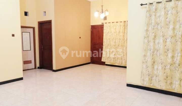 Rumah Nyaman Siap Huni di Graha Estetika Tembalang 2