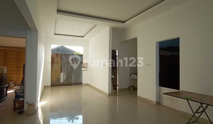 Rumah Baru Startegis Siap Huni di Jalan Sembodro 2