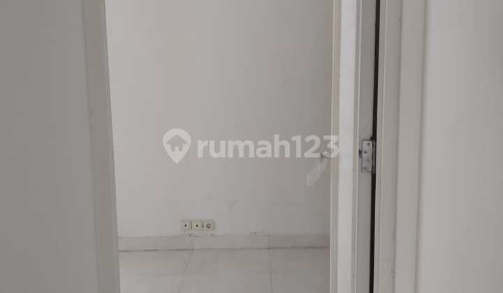 Rumah Bagus Siap Huni di Candigolf Tembalang 2