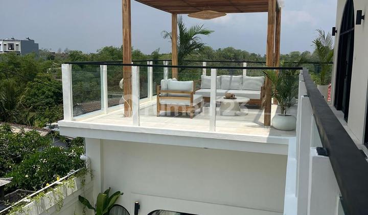 Freehold 4-Bedroom Furnished Villa in Kutuh Freehold 4-Bedroom Furnished Villa in Kutuh