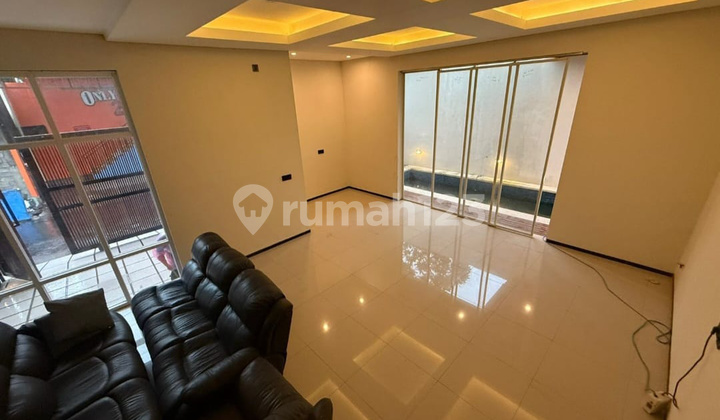 Ready to Occupy 2nd Floor Fully Furnished House in the Center of Denpasar City Lum 2