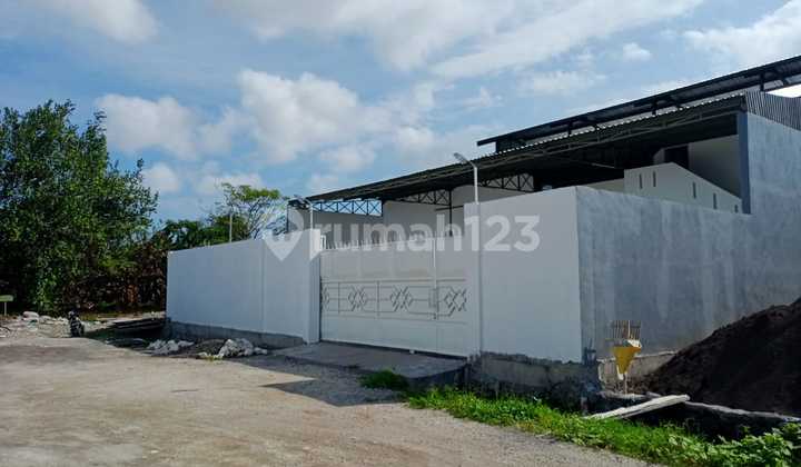 Gudang Luas 8 Are Plus Kantor di Denpasar Barat Ant