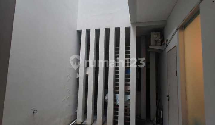 Siap Huni Rumah Lantai 2 SHM IMB Lengkap Cn 2