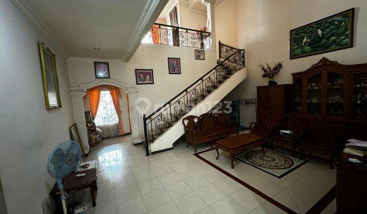 Dijual Rumah 2 Lantai 4 Kamar Di Cempaka Permai Denpasar  1