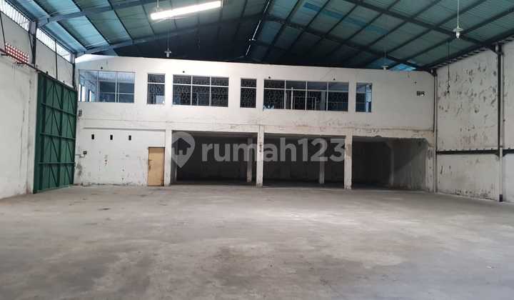 Gudang Luas 20 Are Plus Kantor di Muding Ant