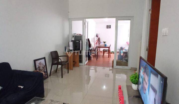 Rumah 2 Lantai Bagus Siap Huni Unfurnished di Antapani, Bandung 4