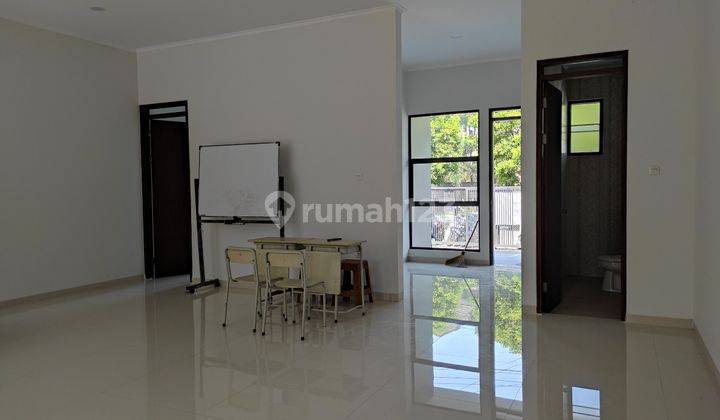 Rumah 2 Lantai Baru Modern Minimalis di Batununggal, Bandung 2